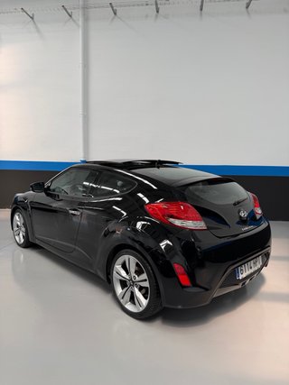 Hyundai Veloster 2013