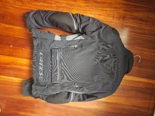 Chaqueta Dainese Gore-Tex Mujer Negra/Gris