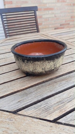 Maceta Cerámica Artesanal Marrón, blanca y Negra