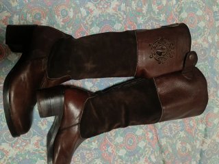 Botas altas de cuero y ante