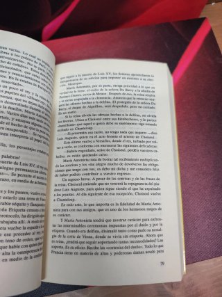 Querida María Antonieta Libro