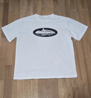 Camiseta blanca con estampado ovalado Talla L