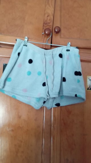 Pantalón corto pijama lunares