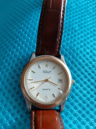 Reloj Golf Green Cuarzo Blanco y Dorado