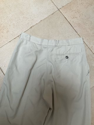 Pantalón chino beige