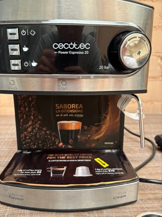 AVERIADO Cafetera Cecotec Power Espresso 20