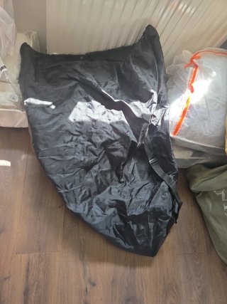 Bolsa para guardar carrito de paseo y silla.