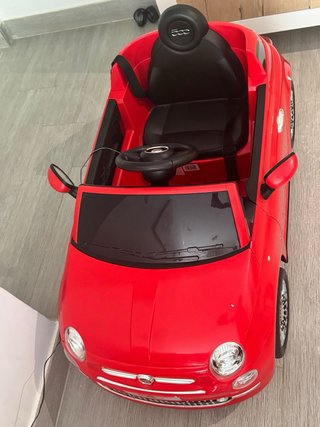 Coche eléctrico infantil Fiat 500 rojo