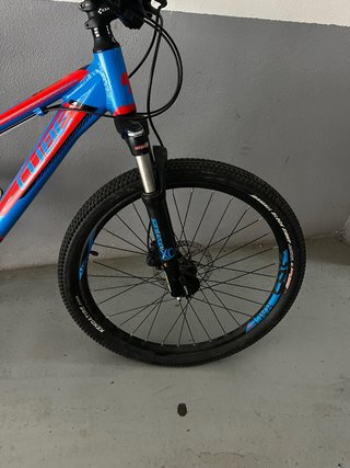 Bicicleta Cube