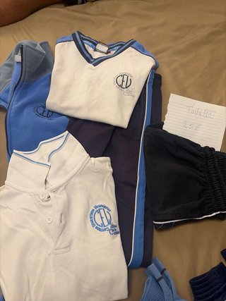 Uniforme escolar Los Milagros Talla 6
