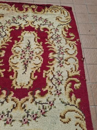 Alfombra antigua de lana