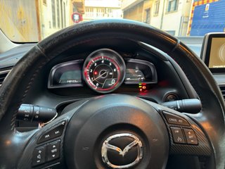 Mazda 3 Luxury 2.2 Diésel 150CV | 181.000 km | ITV