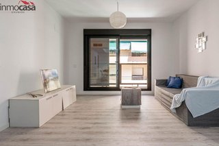 Piso en alquiler en Camino de Ronda - Rosaleda en Granada