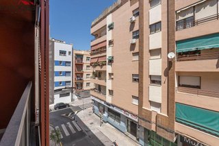 Piso en alquiler en Camino de Ronda - Rosaleda en Granada