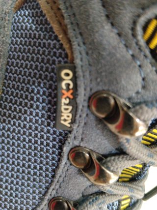Botas infantiles. Tengo las tallas 30/31/32.