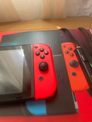 Nintendo Switch Azul y Rojo