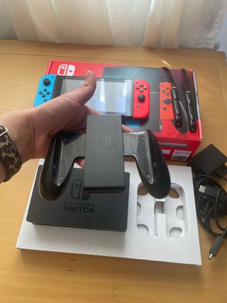 Nintendo Switch Azul y Rojo