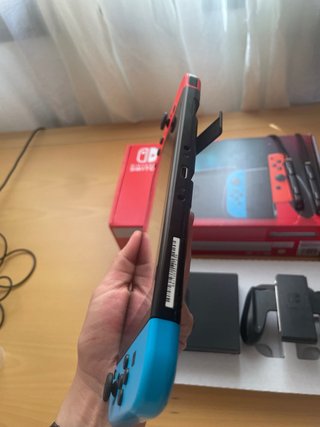 Nintendo Switch Azul y Rojo