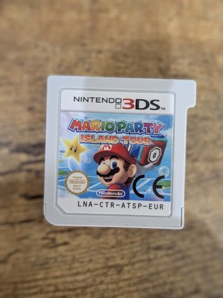 Nintendo 2DS con 2 Juegos y Funda