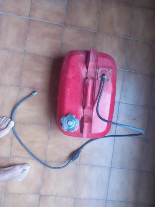 Depósito Gasolina Suzuki fueraborda o barco.