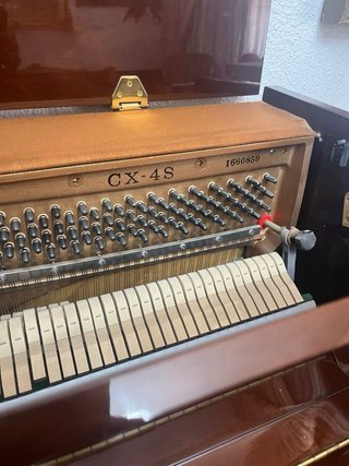 Piano vertical Kawai CX-4S. madera oscura