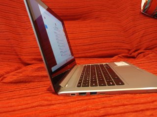 Acer Chromebook R13 CB5-312T N16Q10 con cargador