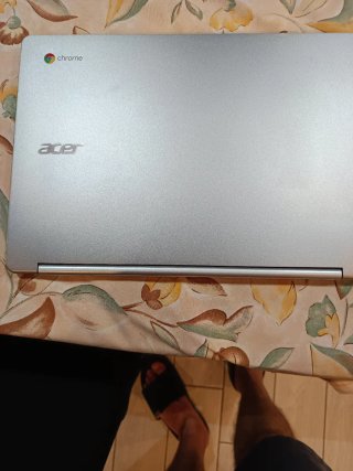 Acer Chromebook R13 CB5-312T N16Q10 con cargador