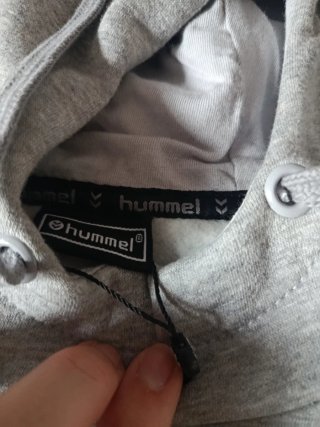 Sudadera Hummel gris con capucha
