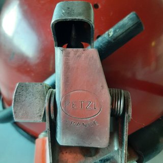 Casco Espeleología con Luz y Carburero