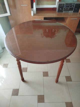 Sofá y mesa de salón