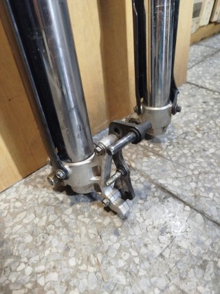 Tren Delantero Invertida Yamaha XT 600