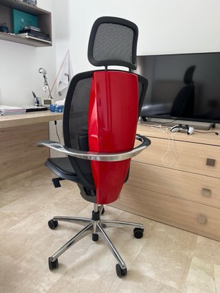 Silla de Ferrari Pirinfarina en color rojo