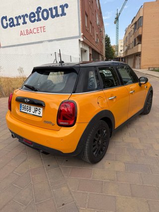 MINI Cooper D 5 puertas