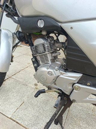 Yamaha YBR 125cc 2007 Plata