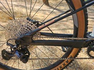 Ktm seminueva carbono 29 doble suspension xt bici