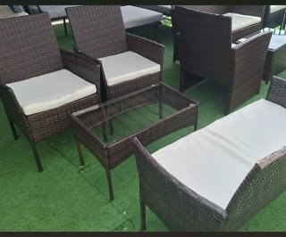 Conjunto Sofá y Mesa Terraza Jardín