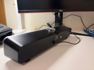 Barra de Sonido Negra y Plateada