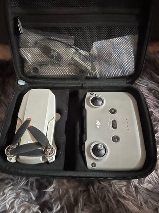 DJI Mini 2 Drone + Batería + Estuche