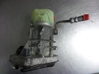 Bomba de direccion ford galaxy