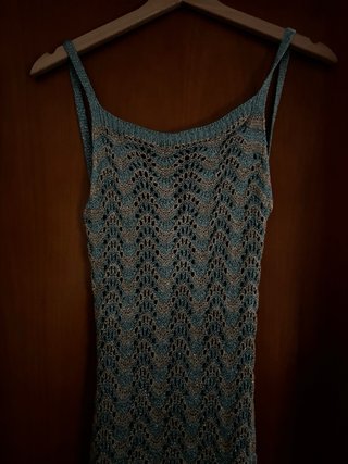 Vestido largo calado turquesa y dorado con espalda