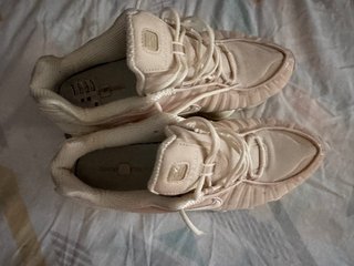 Nike Shox Talla 41 Beige