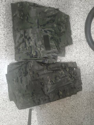 Chaqueta Intemperie Camuflaje