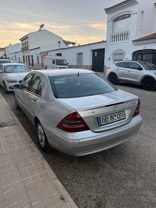 Mercedes-Benz Clase C 2003
