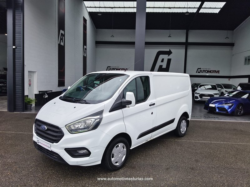Ford Tourneo Custom 2020 - foto 1