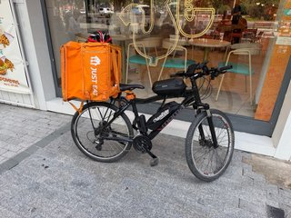 Bicicleta Eléctrica con Pantalla  Trae dos bateria