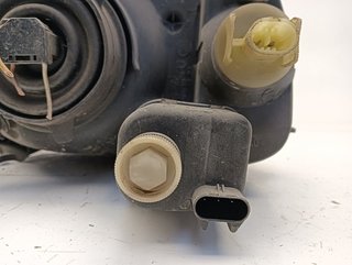 FARO DERECHO OPEL CORSA B X12XE