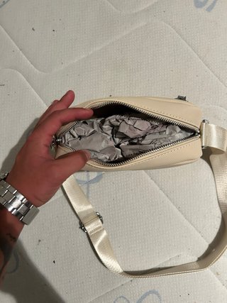 Bolso bandolera Lacoste beige