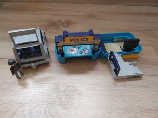 Comisaría Policía Coche y Figura