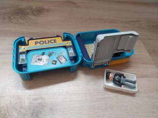 Comisaría Policía Coche y Figura