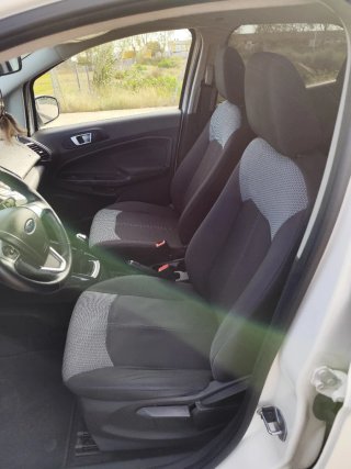 Ford EcoSport 2015